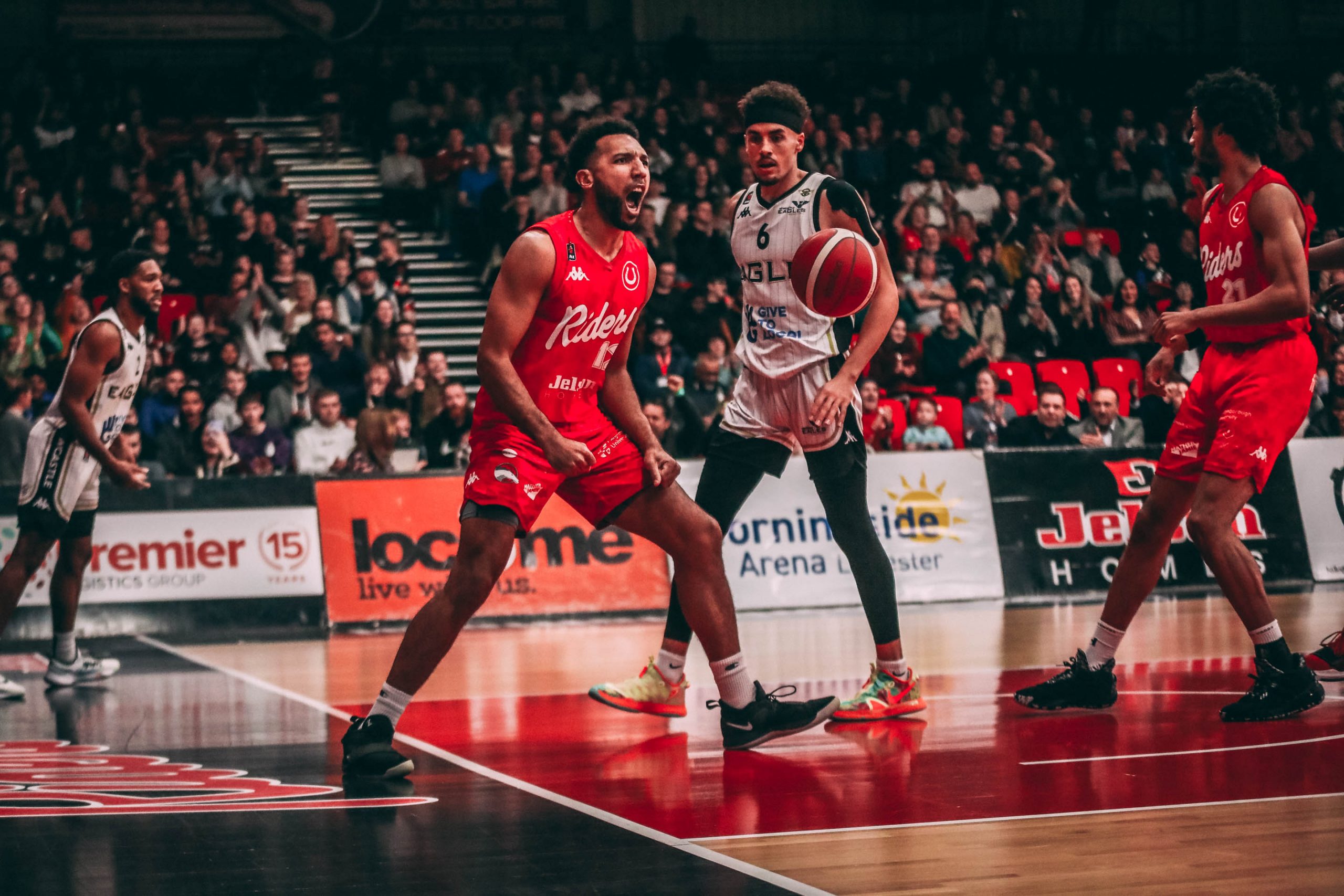 Riders start the BBL Championship with a win