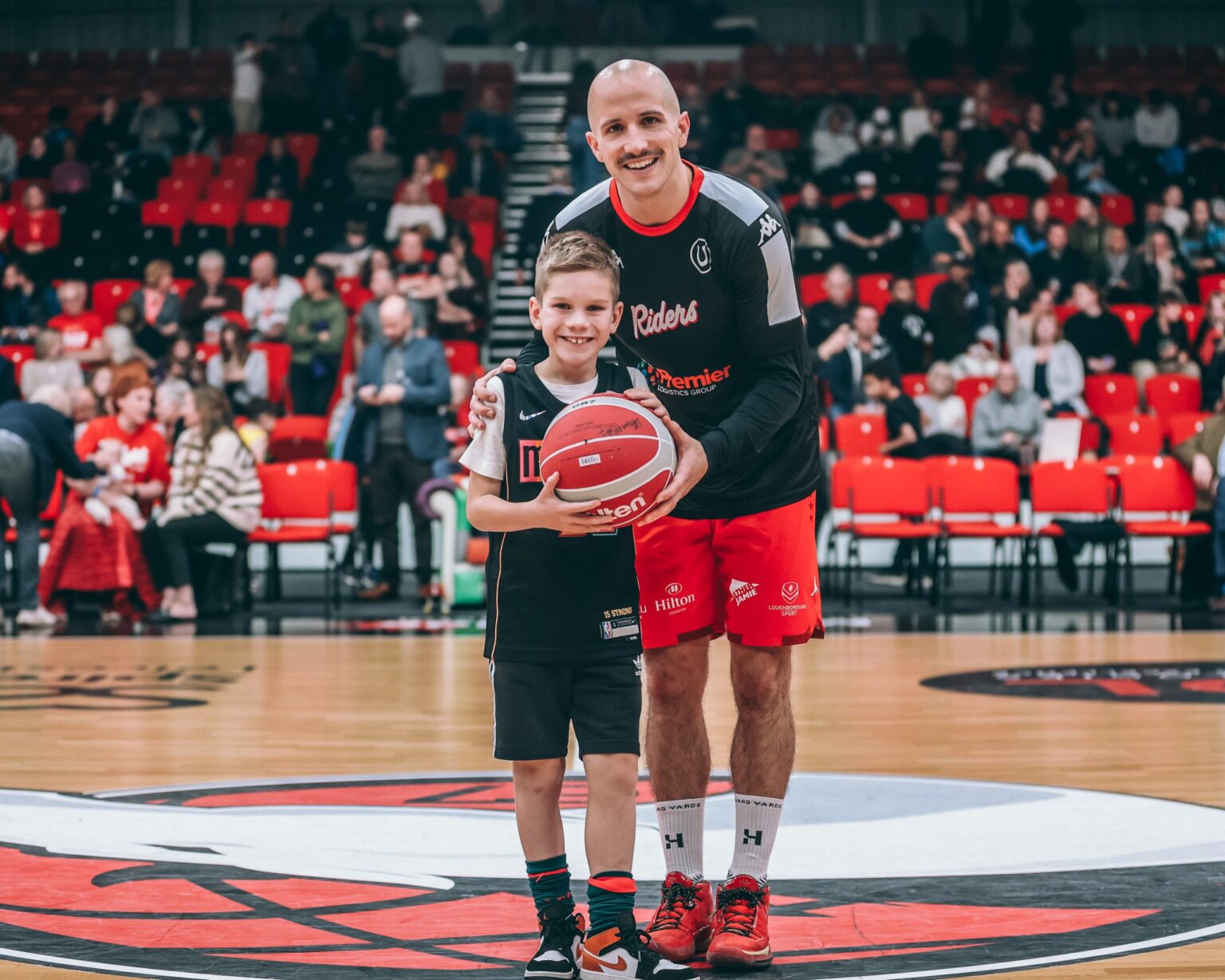 Leicester Riders mascot experience - Leicester Riders